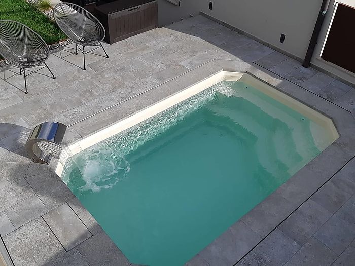 PISCINE MODÈLE L360 À PLA DE L’ESTANY